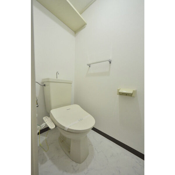 ジュネパレス相模原第030208号室 トイレ