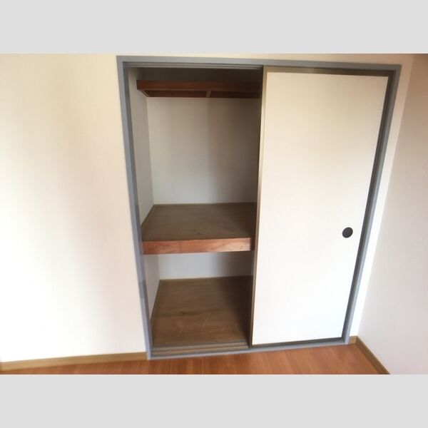 レジデンス堤 押入