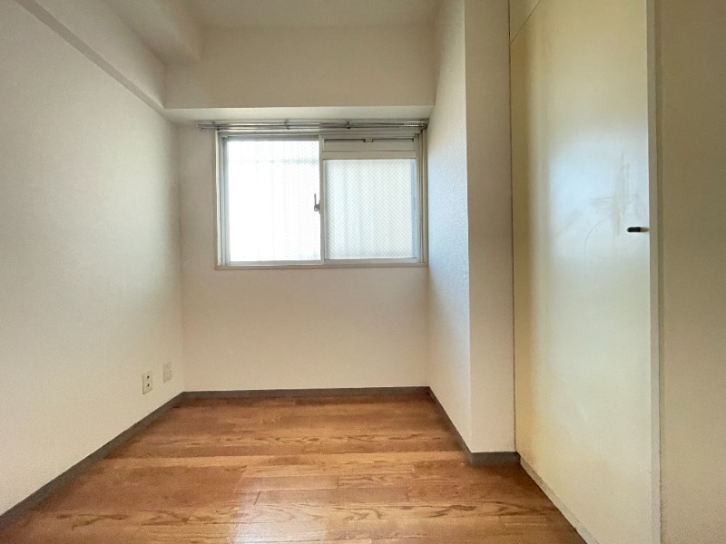 グローリア初穂久が原 リビング