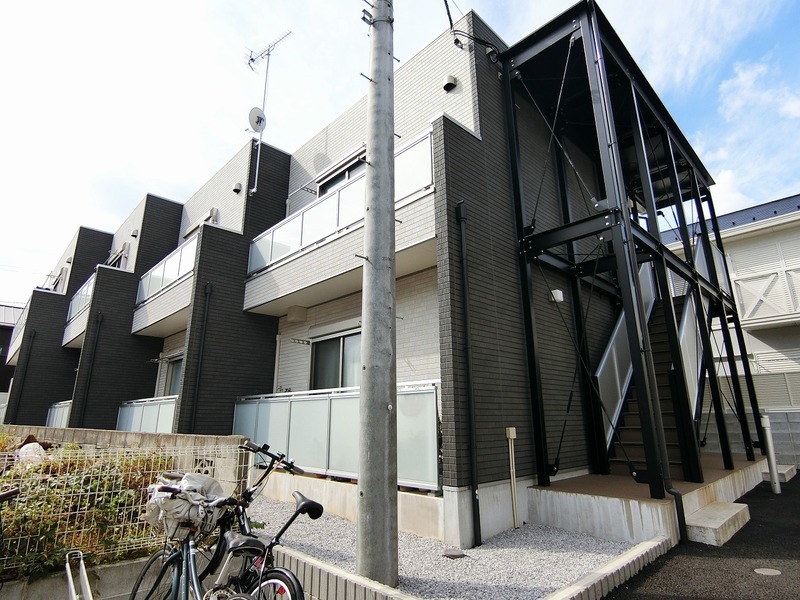 リブリ・アビタシオン2階 外観