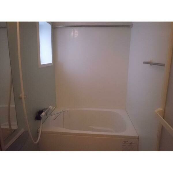 ピア・レリアーナ203号室 お風呂