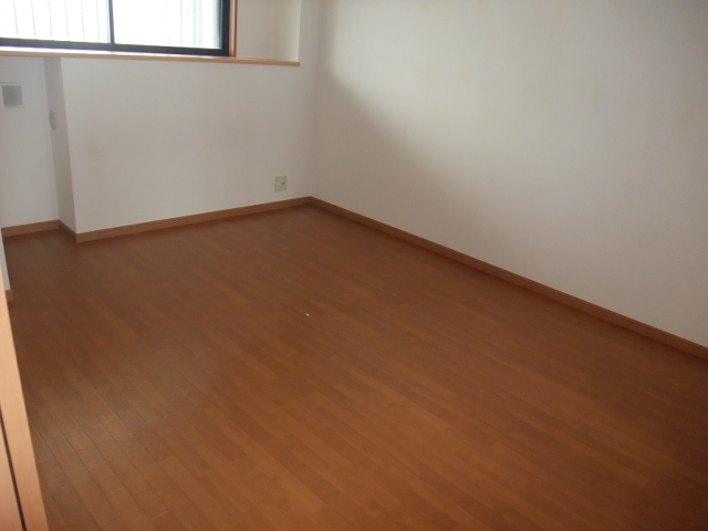 ヴィラ　エスポワール302号室 洋室