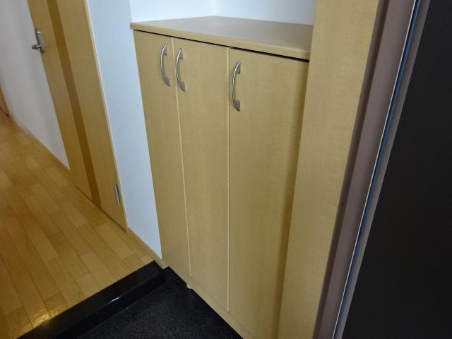 アンシャンテ 下駄箱