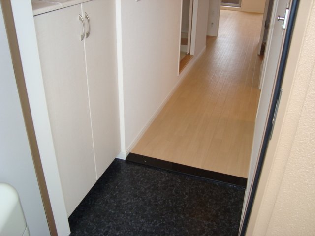 レフィナードＮ．Ｋ00105号室 玄関