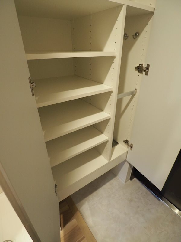 ワンルーフレジデンス上野御徒町3階 収納