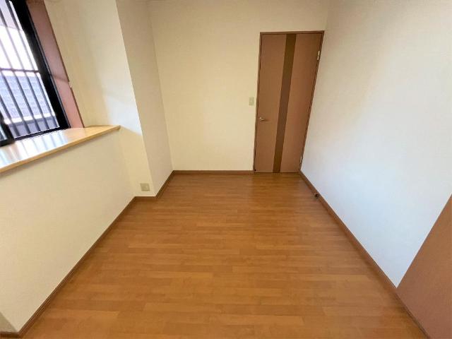 ビューテラス203号室 洋室