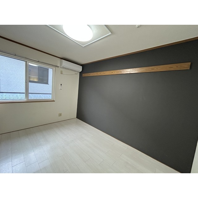 サンパティークA202号室 内観