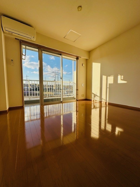 Ｔ｜ｕ４１６0005号室 リビング