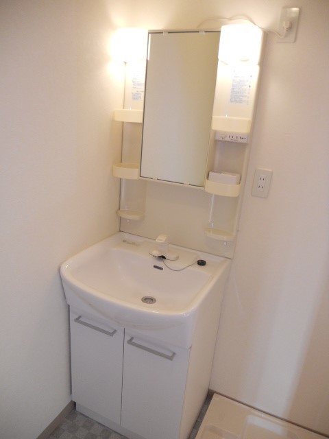 ドエル・ミョウセイ 洗面