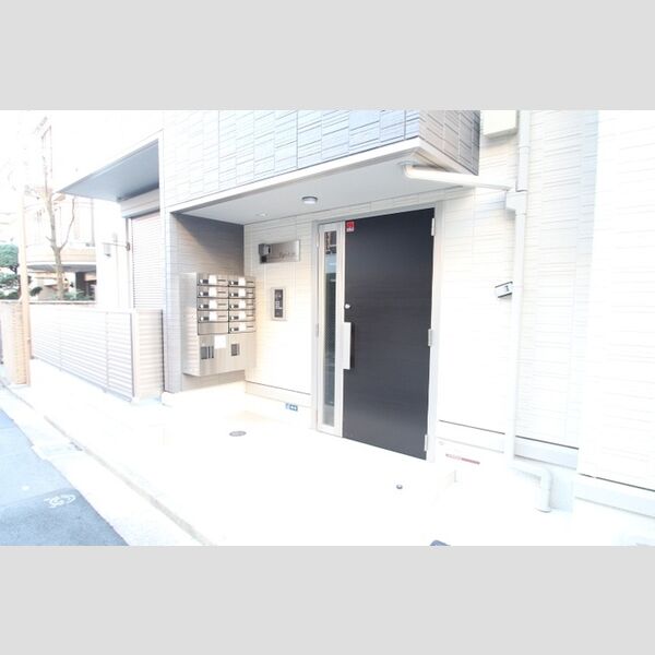 アンジュール神谷301号室 エントランスオートロック