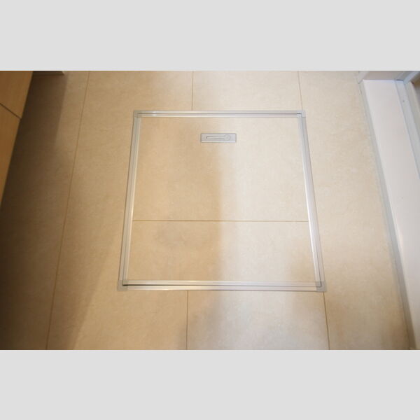 D-room梶原 床下収納