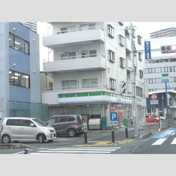 カサ プリマヴェーラ ファミリーマート浦和白幡店(751m)
