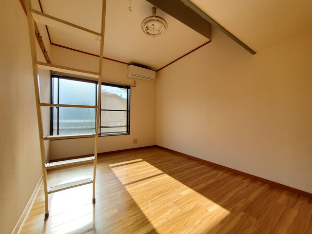 アヴェニュー四季 リビング