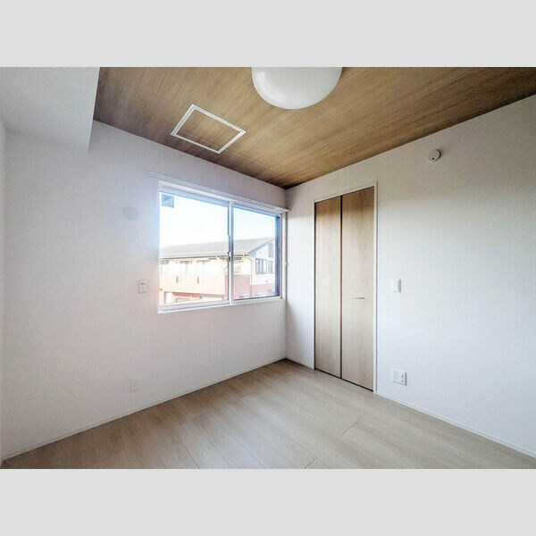 シンボルバーム・ラオム205号室 洋室