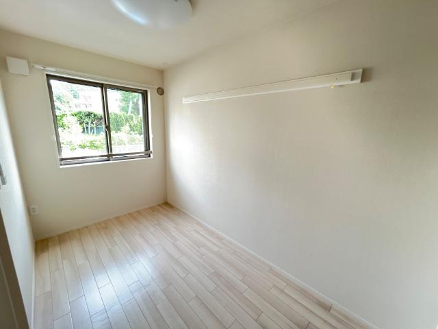 キャメロット八王子102号室 寝室