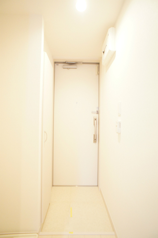 リブリ・寺前 玄関