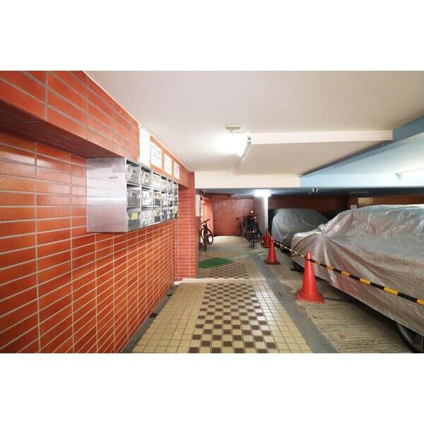 メゾンサトウ306号室 エントランス