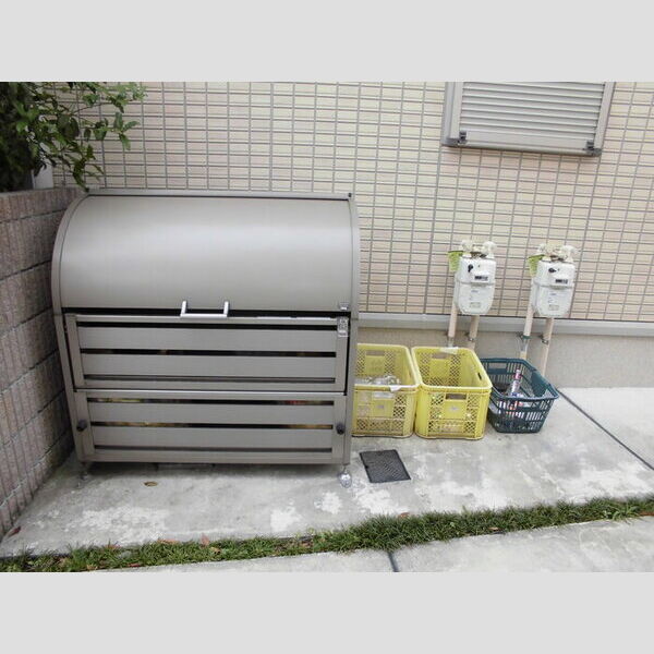 ラ・グラシューズ 入居者専用ゴミ置き場