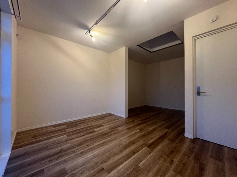 コーポ出口 洋室１１帖