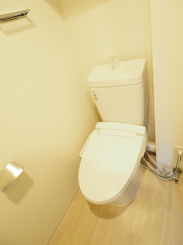 レジディア亀戸プレイス8階 トイレ