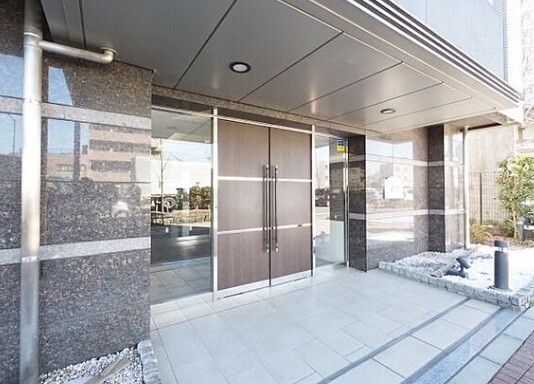 プレール・ドゥーク目白 エントランス