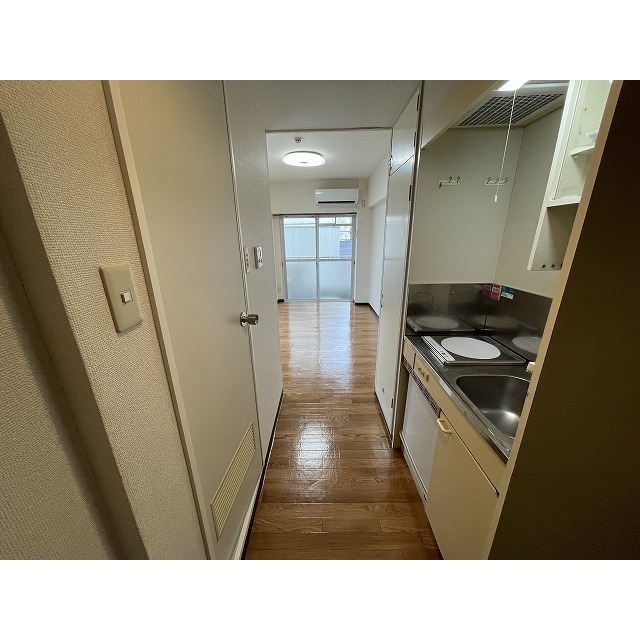 アムス堀ノ内Ａ棟0503号室 リビング