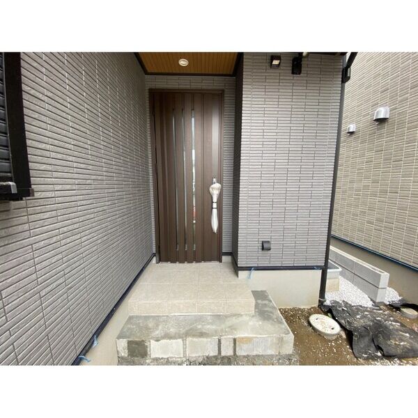 (仮称)狛江市猪方4丁目戸建A棟 エントランス