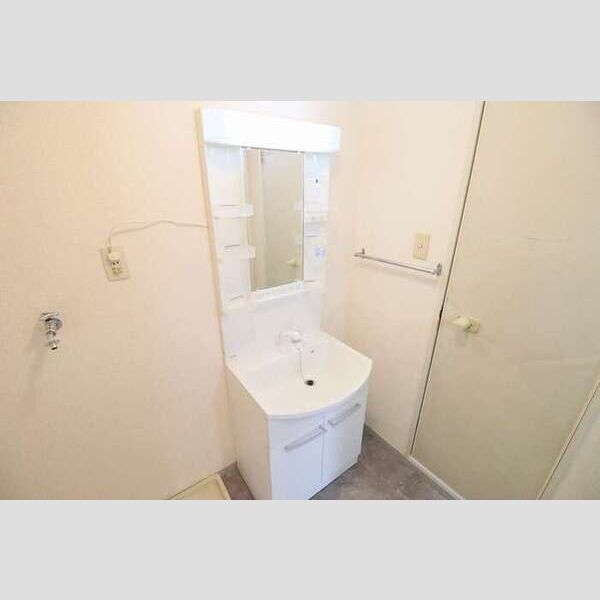 グランメールめぐみ　A 洗髪洗面化粧台