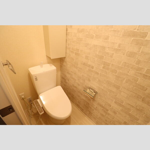 アイウェル湘南台 温水洗浄暖房便座