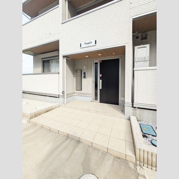 angelo エントランス