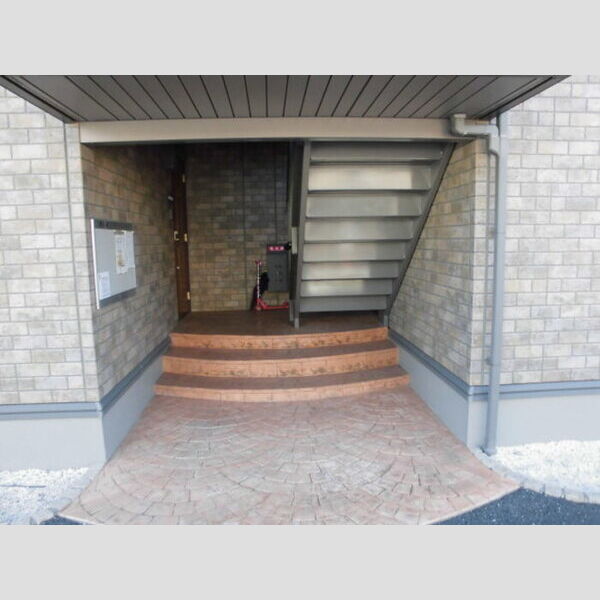 ラビウスコート　A/B エントランス