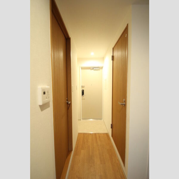 SUN RESIDENCE111号室 111号室　玄関