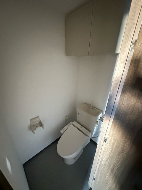 ハチホウハイツ１１0503号室 トイレ