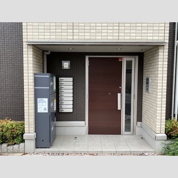 ロイジェントパークス レイクタウン Ⅲ　O エントランス