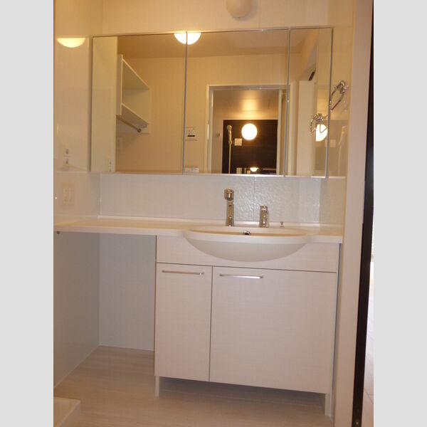 エスタシア光 洗髪洗面化粧台