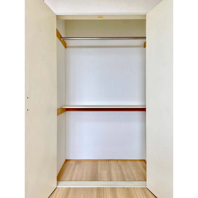 エスポアールⅡ307号室 ☆クローゼット