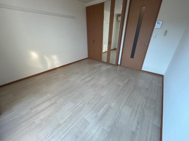 エルシオンⅡ203号室 洋室（イメージ）