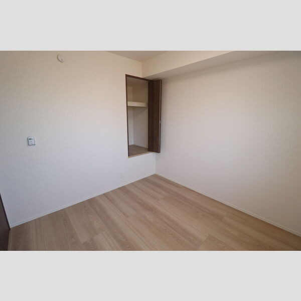 バニュルス　Ⅵ203号室 洋室