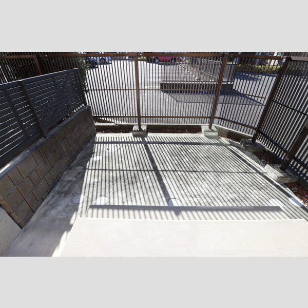 ボナール酒井根　Ⅰ号棟101号室 テラス