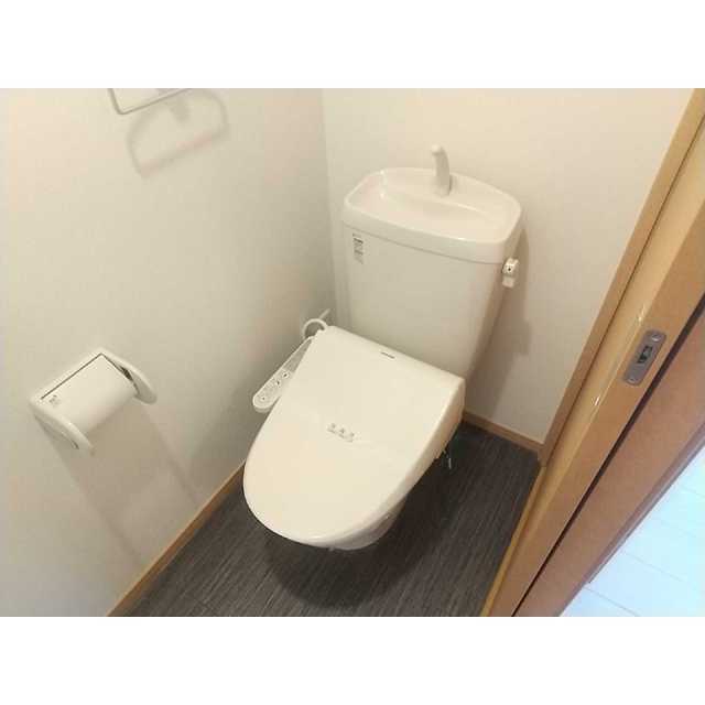 オリーブ上砂町303号室 内観
