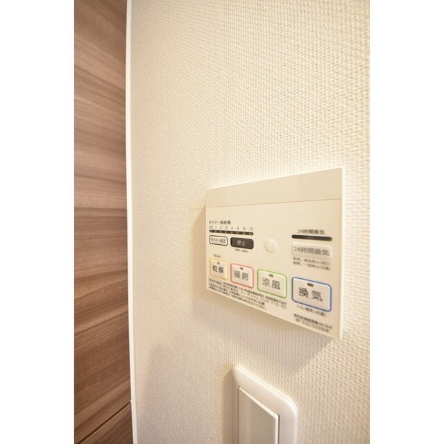 Court Blanche0515号室 内観