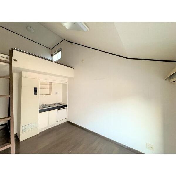 山口コーポラス リビング