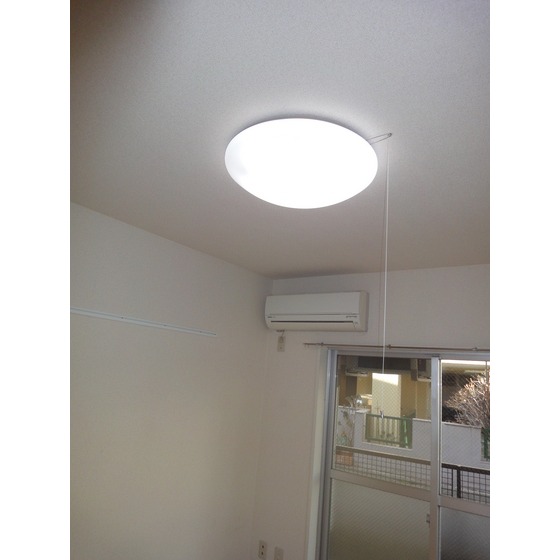 ソワレ池上0101号室 照明