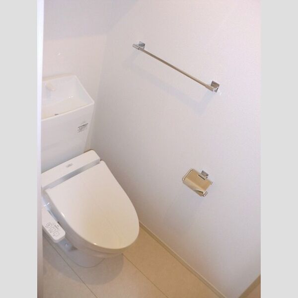 グローリータウン　A トイレ(温水洗浄便座)