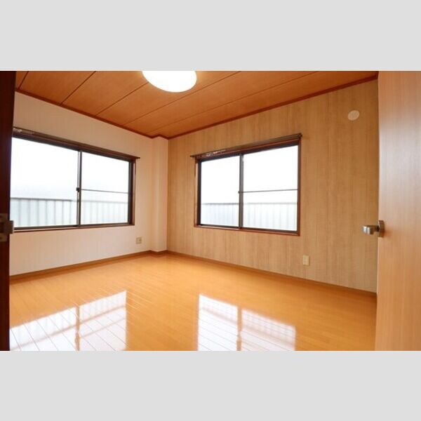 エステートミライ101号室 北側洋室6帖