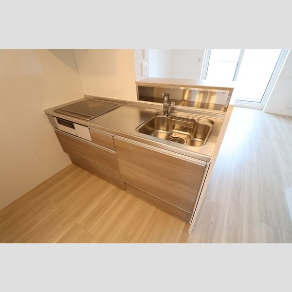 グレイス三郷303号室 対面キッチン