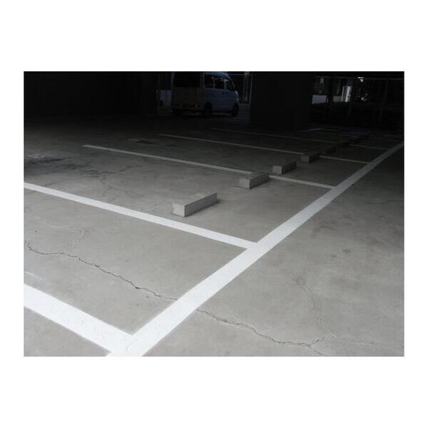 エトワール多摩川502号室 駐車場