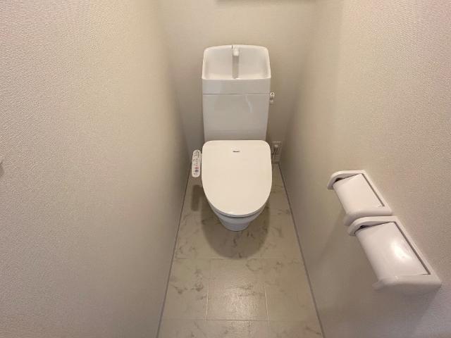 Ｓｍｉｌｅ　ｖｉｌｌａ（スマイル　ヴィラ） シャワー付トイレ