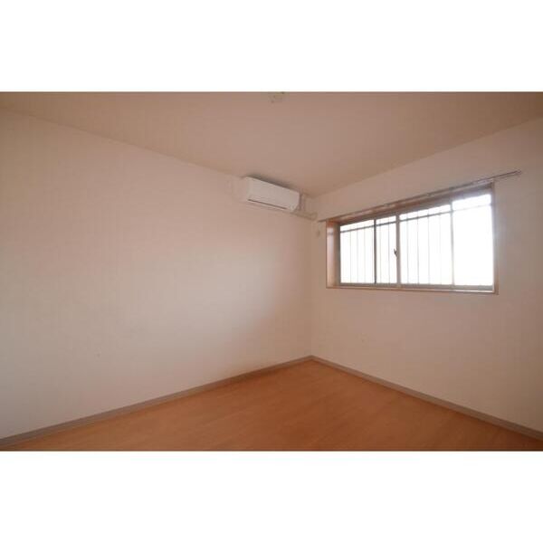 マナブライトン・フロント106号室 リビング