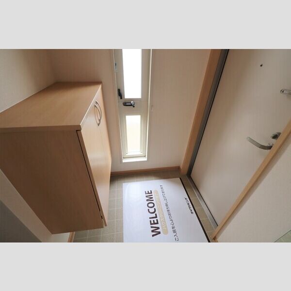 クレール 玄関内側